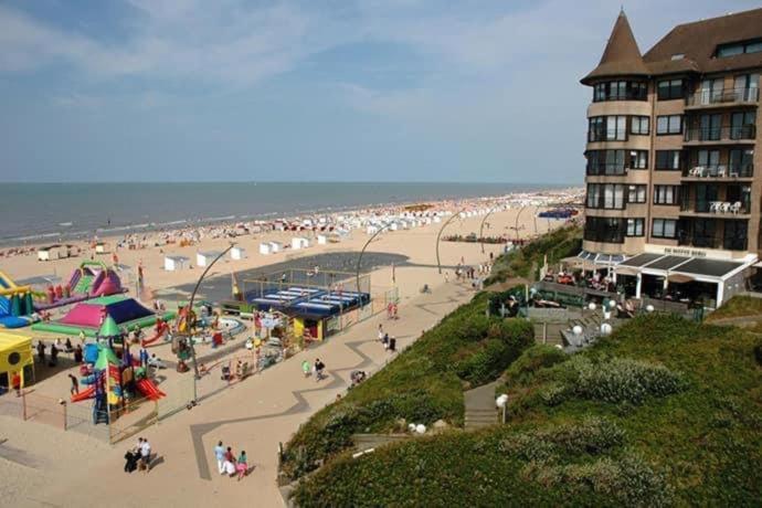 Vakantiehuisje Aan Zee Vlakbij Plopsaland En Het Strand - Casa Memphis De Panne Exteriör bild