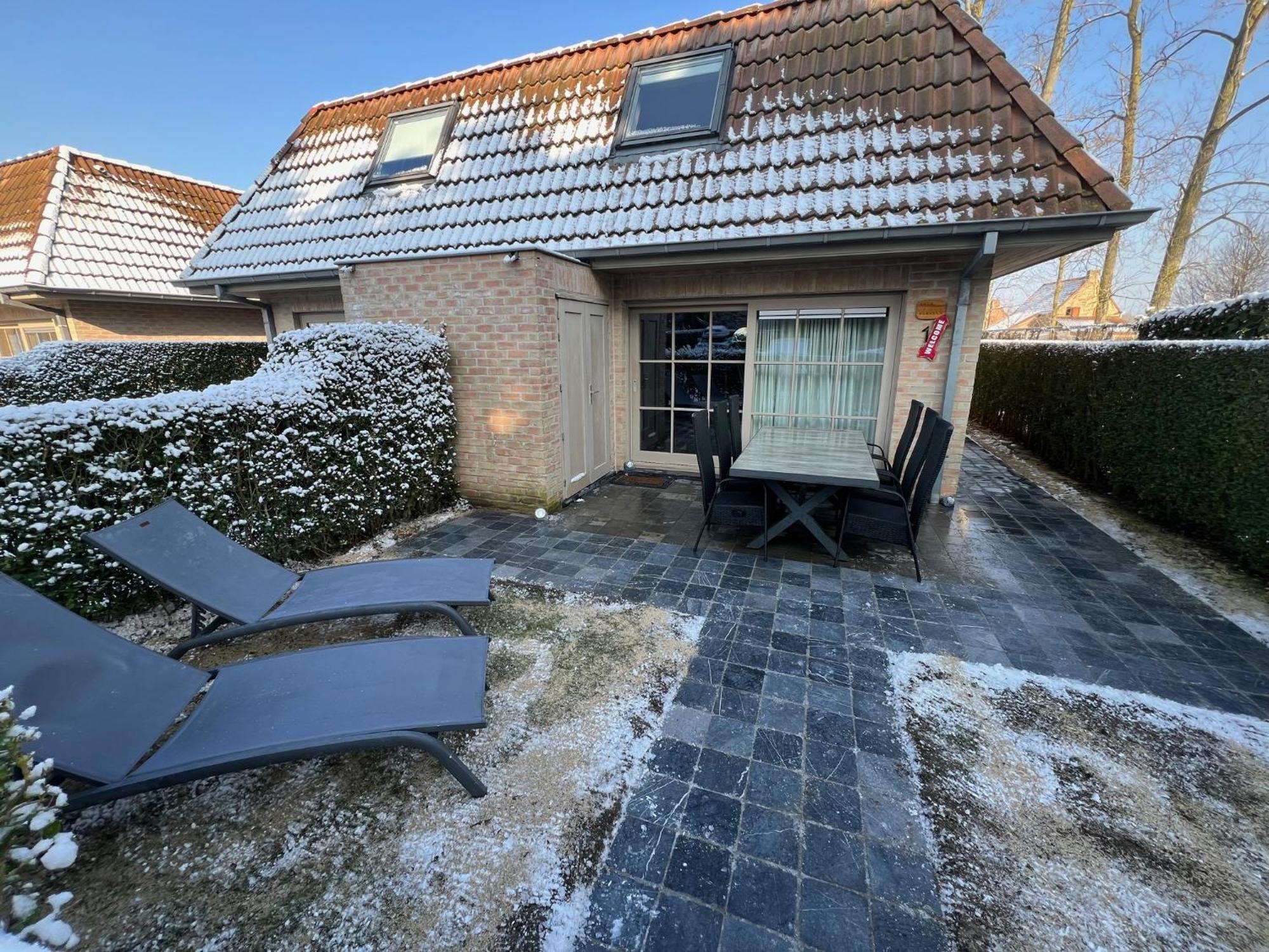 Vakantiehuisje Aan Zee Vlakbij Plopsaland En Het Strand - Casa Memphis De Panne Exteriör bild